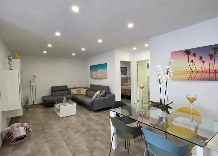 Faro Quilla 8 Deluxe * パシート・ブランコ