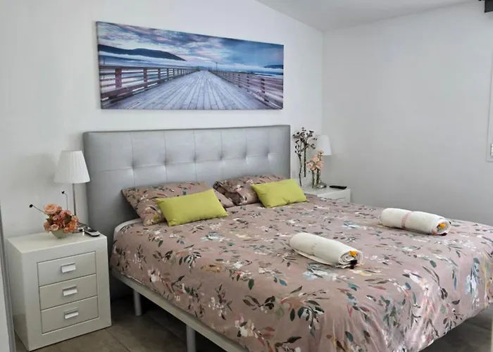 Faro Quilla 8 Deluxe 別荘 *