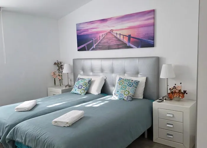 Faro Quilla 8 Deluxe * パシート・ブランコ