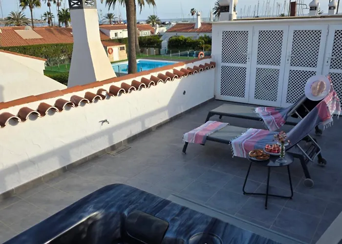 Faro Quilla 8 Deluxe * パシート・ブランコ