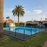 Faro Quilla 8 Deluxe בית נופש *